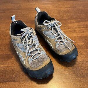 Patagonia hiking boots women 9.5 tan sage